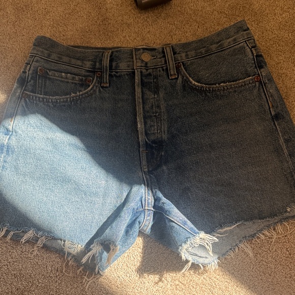 Agolde Jean Shorts - Picture 1 of 3